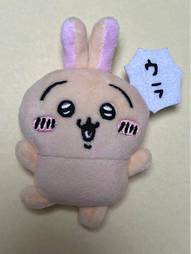 ちいかわらんど　東京駅　なかよしぬいぐるみバッジ　うさぎ　ノベルティ 非売品】ちいかわ なかよしぬいぐるみバッジ うさぎ 東京駅
